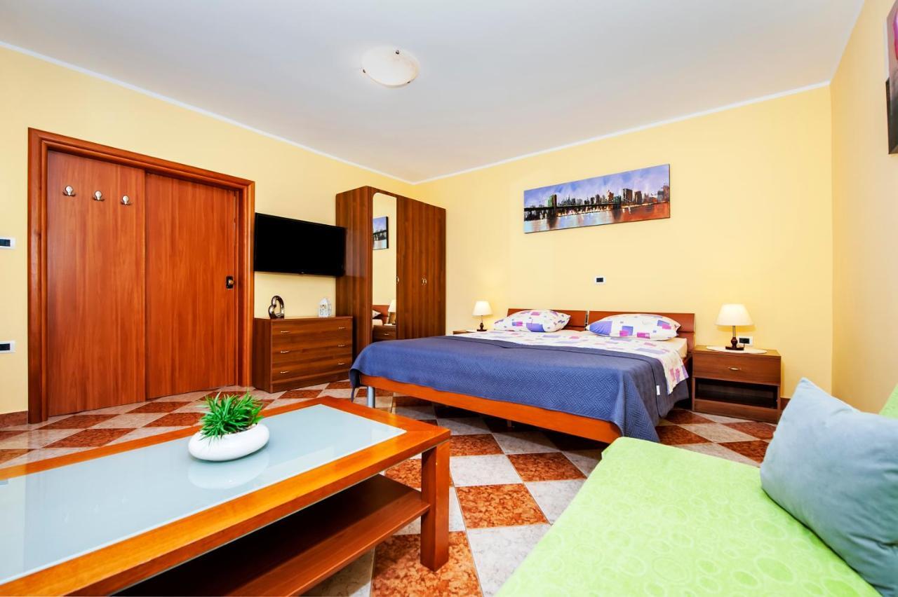 Casa Leona Apartment Rovinj Luaran gambar