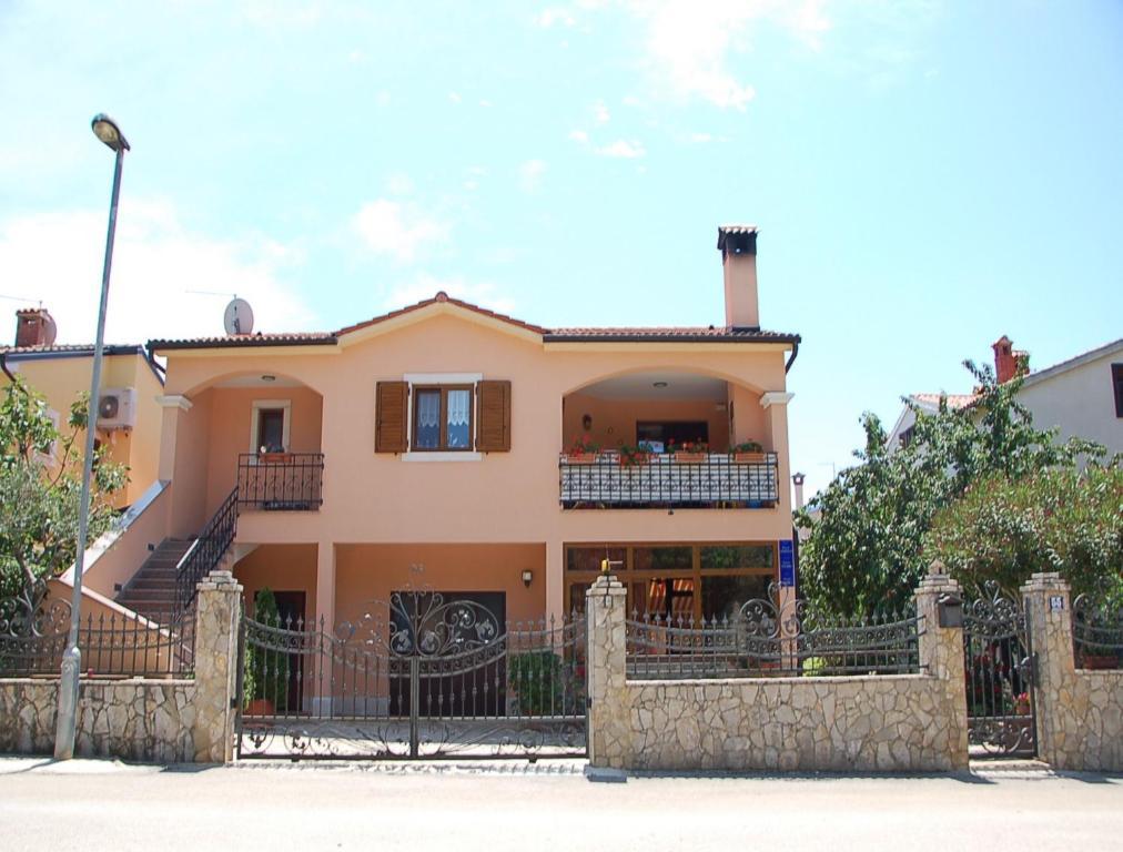 Casa Leona Apartment Rovinj Luaran gambar